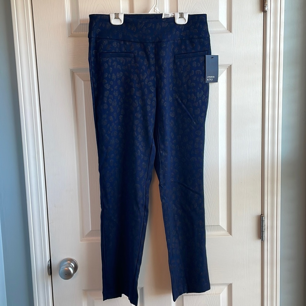 NWT Crown & Ivy Size 8 Pull On Navy Cheetah Print Pants